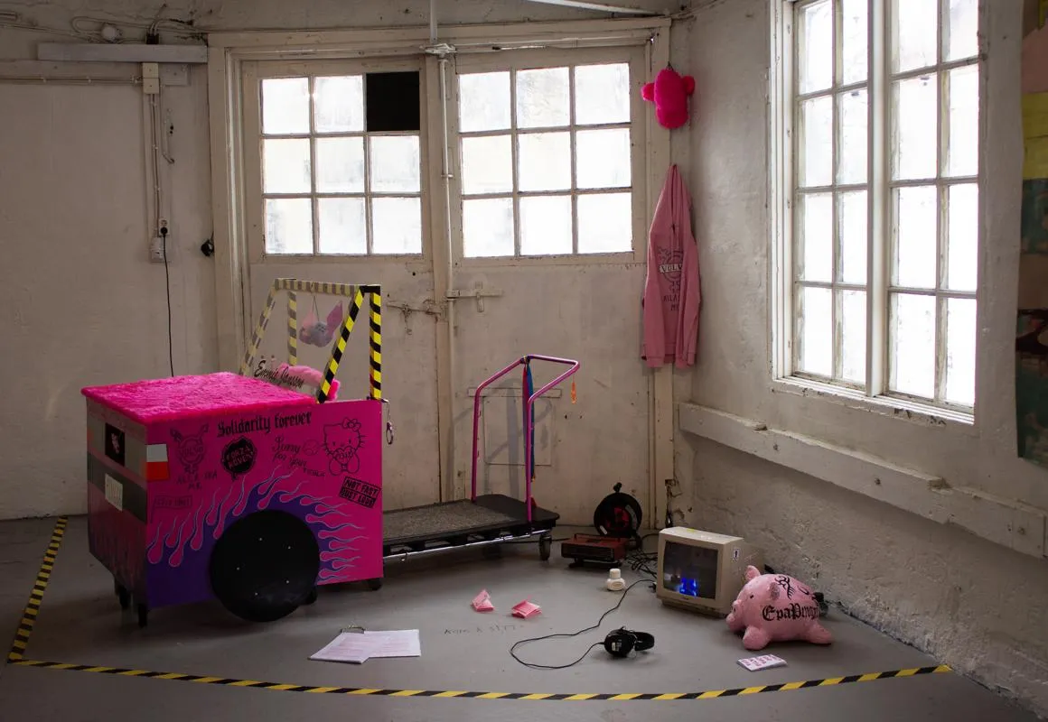 "EPA-EMMIE" på Gynnsamt inställd @ Verkligheten